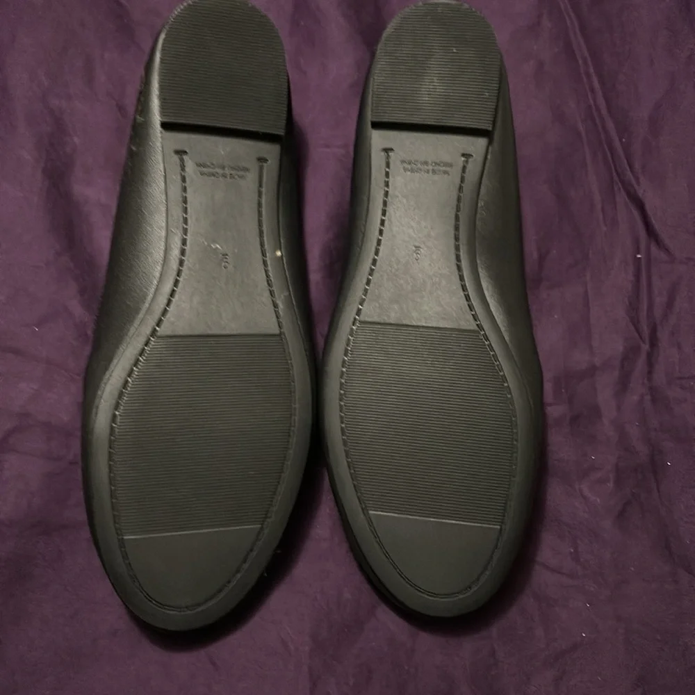 Oldnavy ballet flat size 9